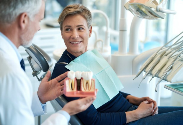 D8 Same-Day Dental Implants vs Traditional Implants: What's the Real Difference?